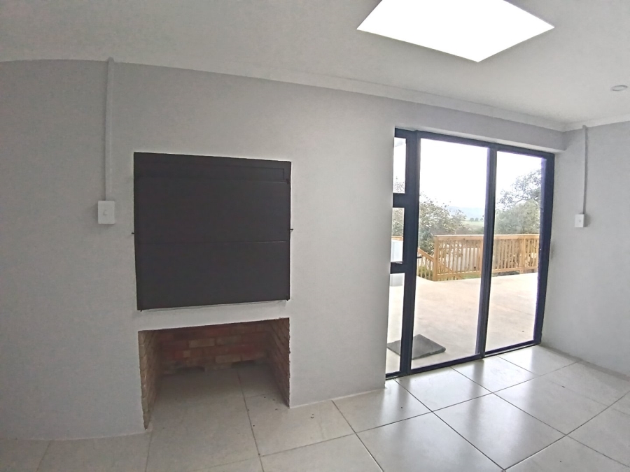 5 Bedroom Property for Sale in Fraaiuitsig Western Cape